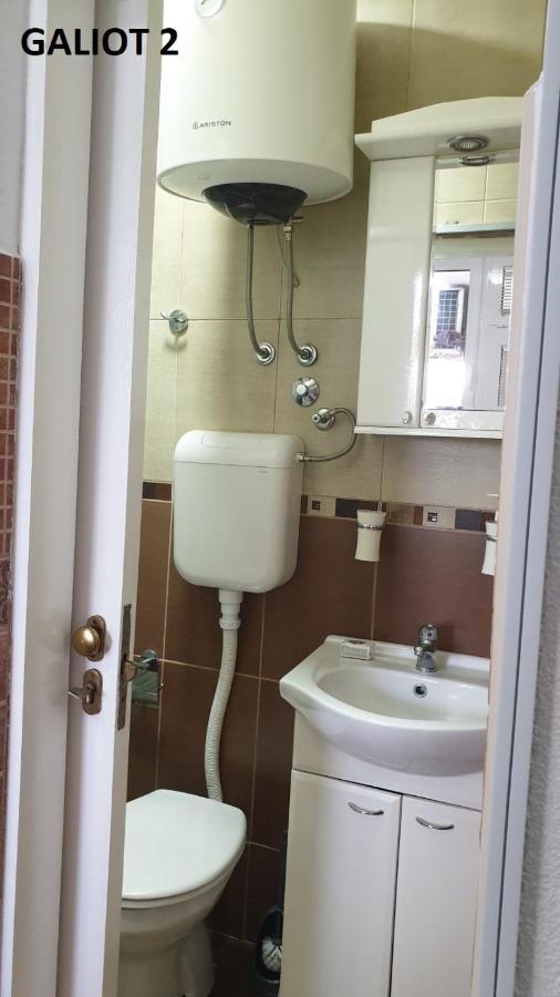 Apartmani Galiot Igalo Esterno foto