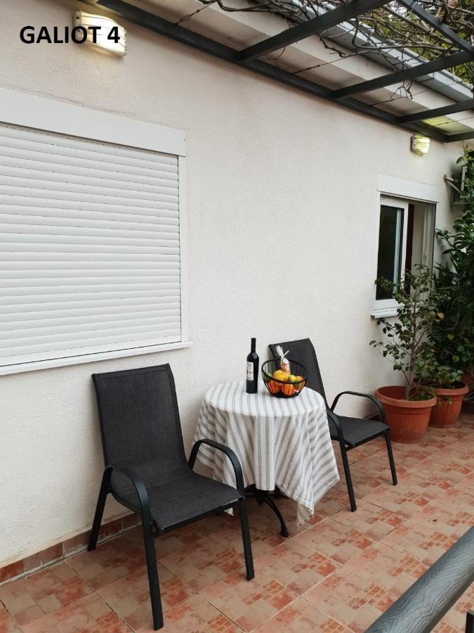 Apartmani Galiot Igalo Esterno foto