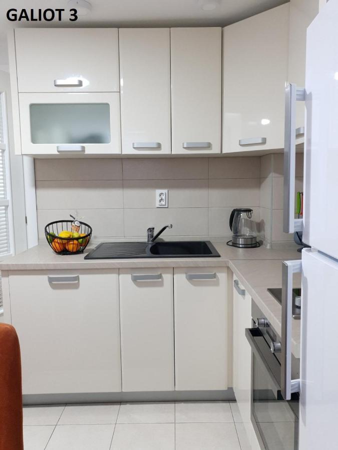 Apartmani Galiot Igalo Esterno foto