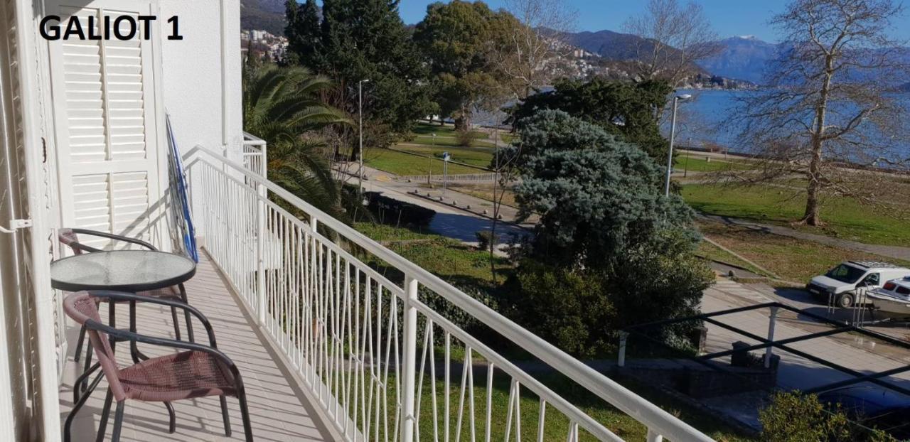 Apartmani Galiot Igalo Esterno foto