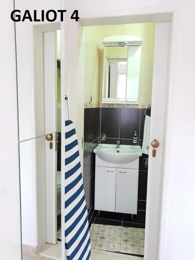 Apartmani Galiot Igalo Esterno foto