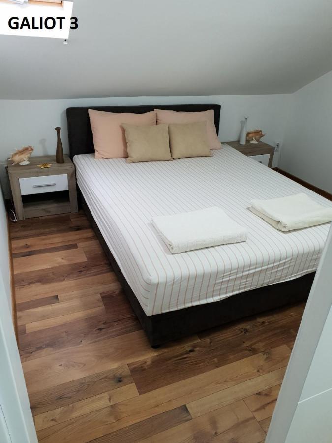 Apartmani Galiot Igalo Camera foto