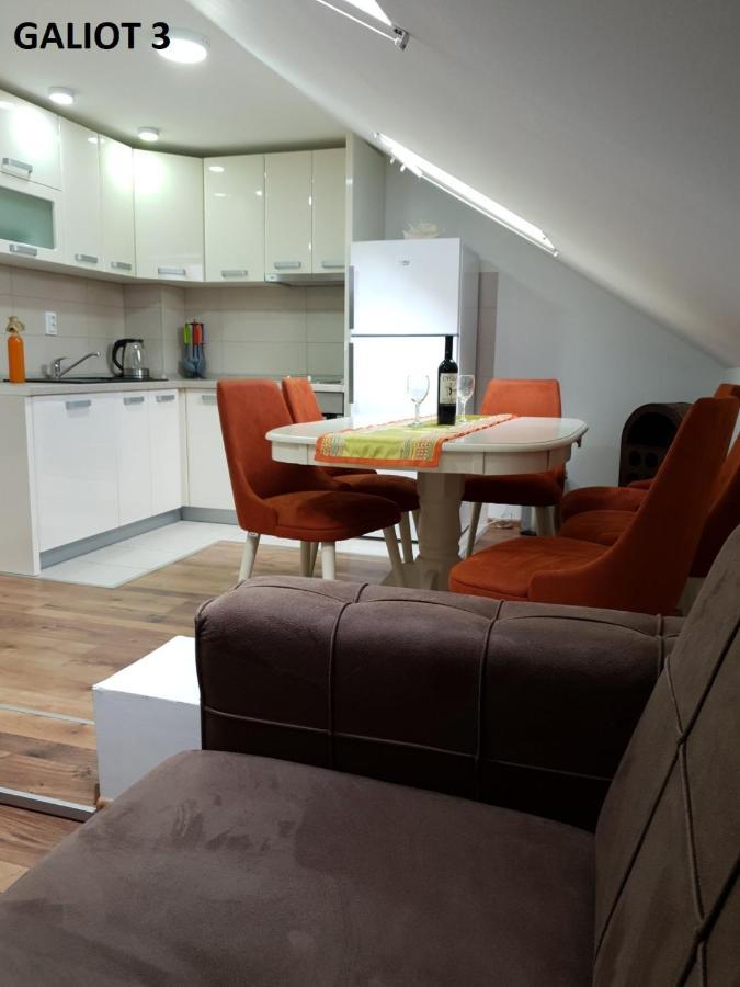 Apartmani Galiot Igalo Esterno foto