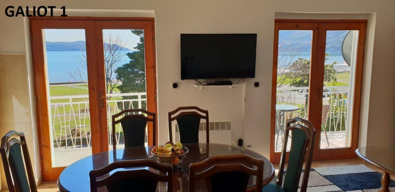 Apartmani Galiot Igalo Esterno foto
