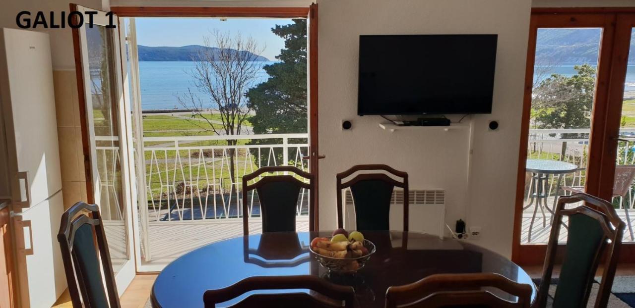 Apartmani Galiot Igalo Esterno foto