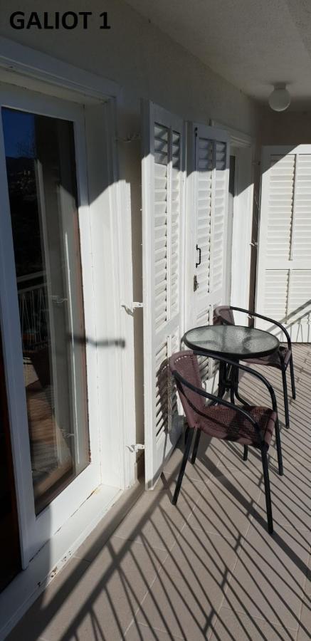 Apartmani Galiot Igalo Esterno foto