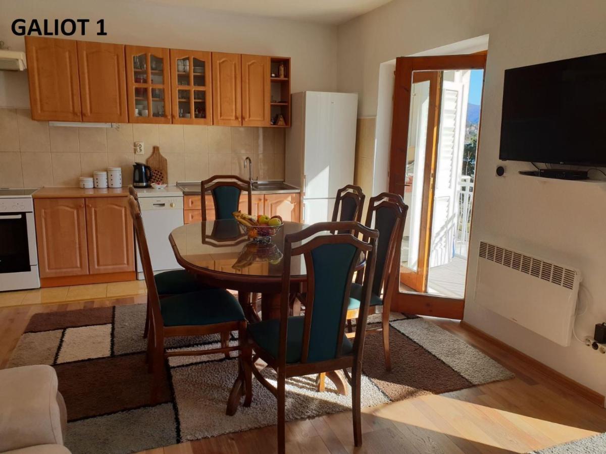 Apartmani Galiot Igalo Esterno foto