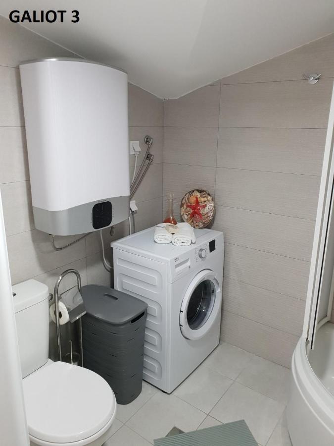 Apartmani Galiot Igalo Esterno foto