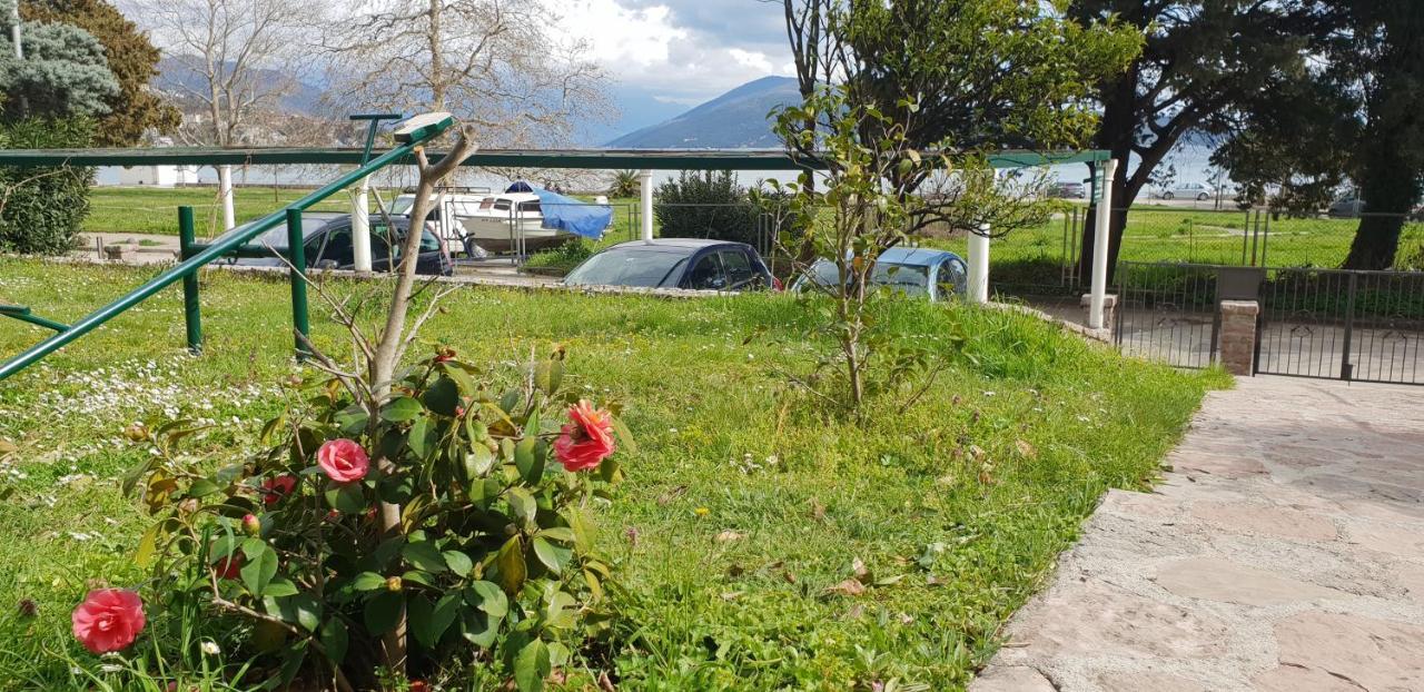Apartmani Galiot Igalo Esterno foto