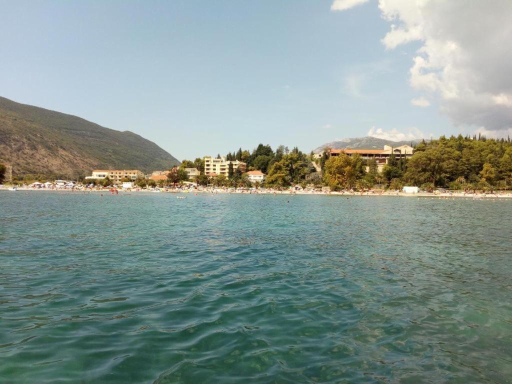 Apartmani Galiot Igalo Esterno foto