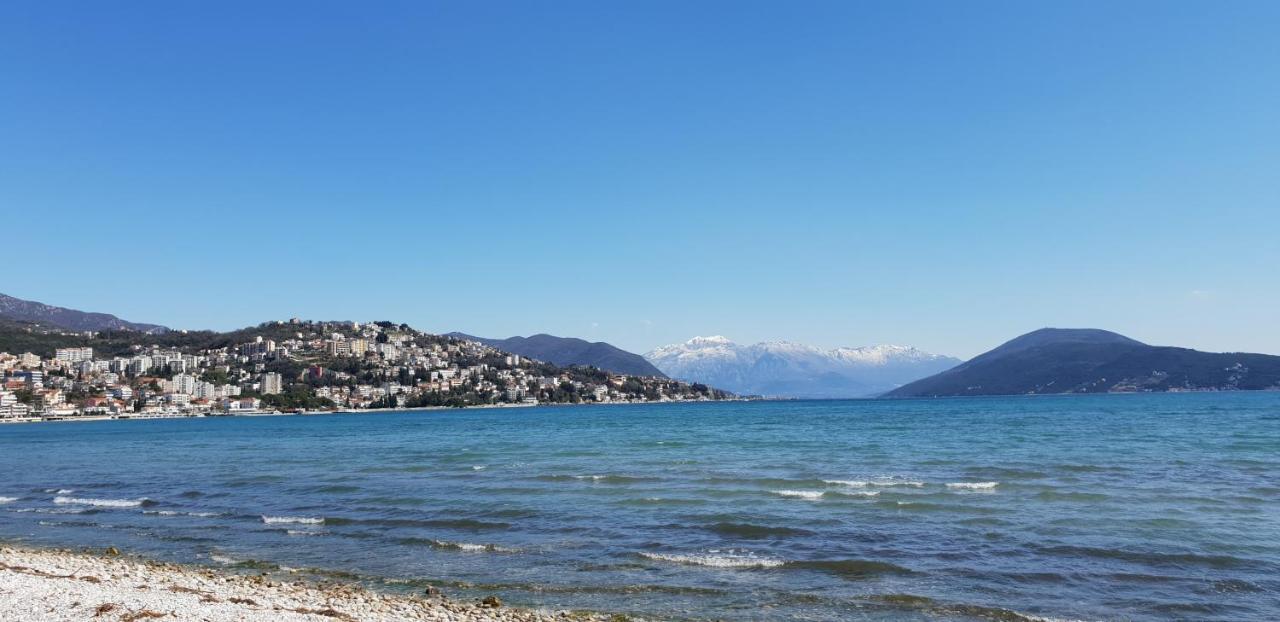 Apartmani Galiot Igalo Esterno foto