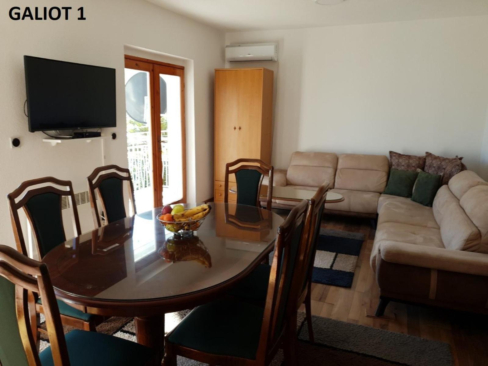 Apartmani Galiot Igalo Camera foto